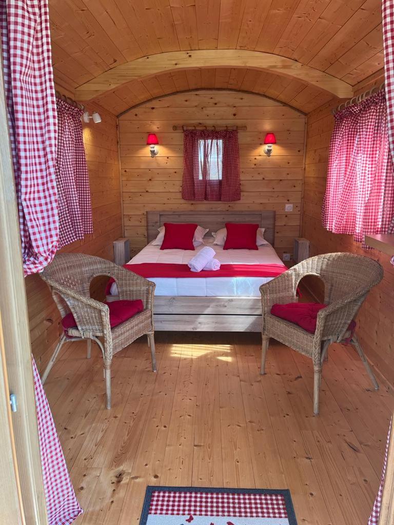Camping La Capelle - Housity