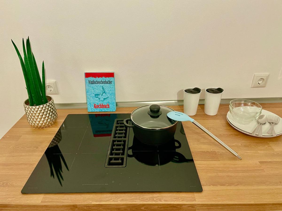 VOH Studio MITTEN in Vohenstrauß, Smart-TV, Parkplatz - Housity