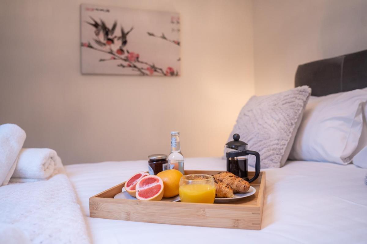 Stylish maisonette in town centre close to beach - Housity