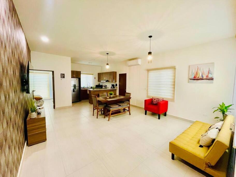 Casa SOL #222, para 6 personas - Housity