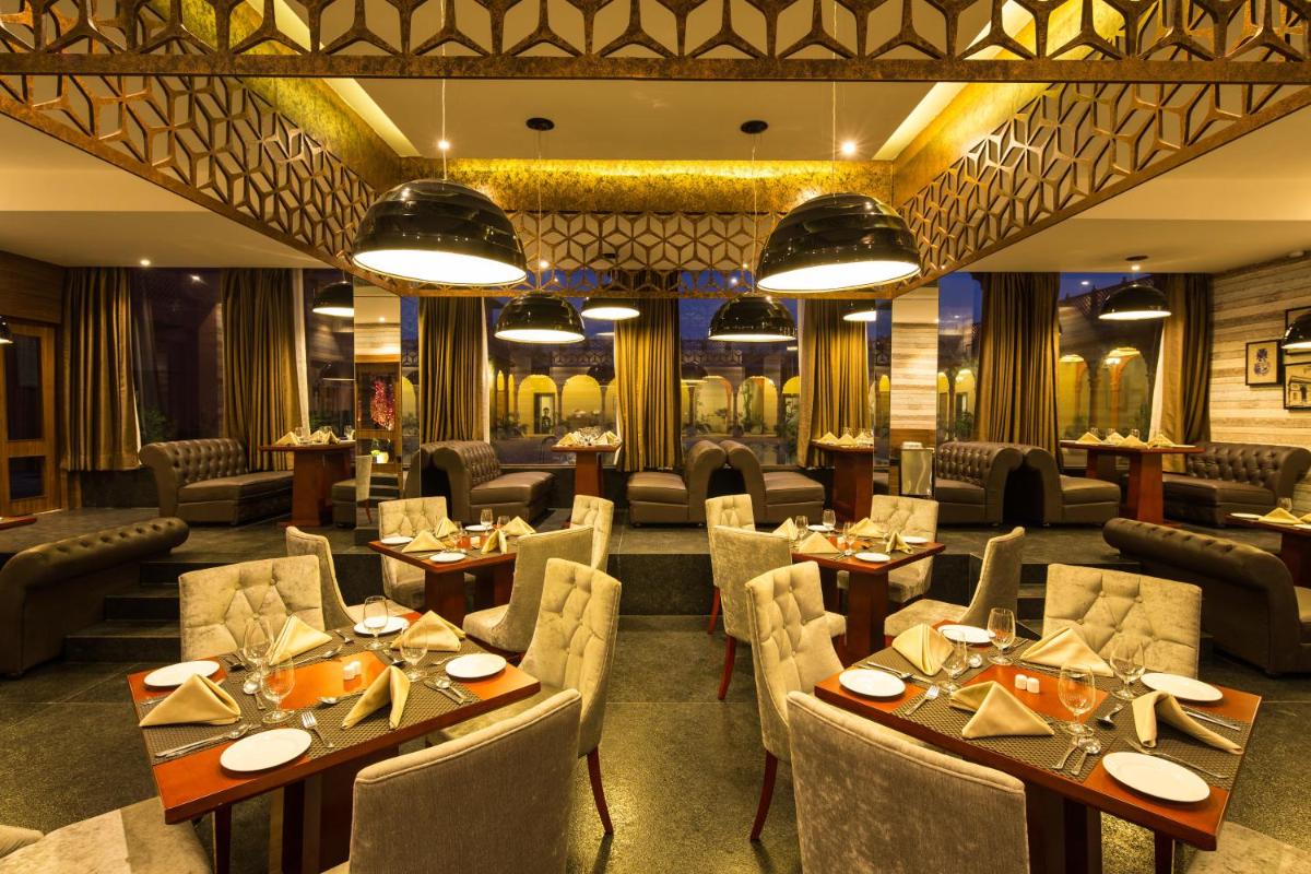 Suitetrails - Vesta Bikaner Palace