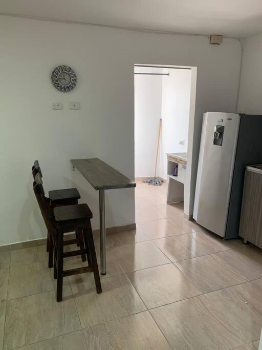 Aparta estudio en Cartago Valle - Housity