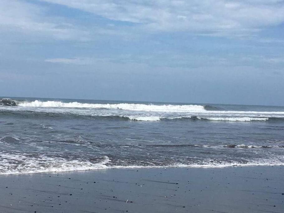 Nuestro Castillo, Playa San Blas, La Libertad, El Salvador - Housity