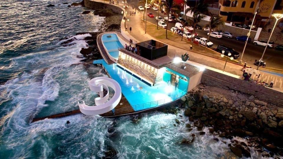Dpto CASA BRISA! a 600 metros de Playa&Malecon! Alberca! - Housity