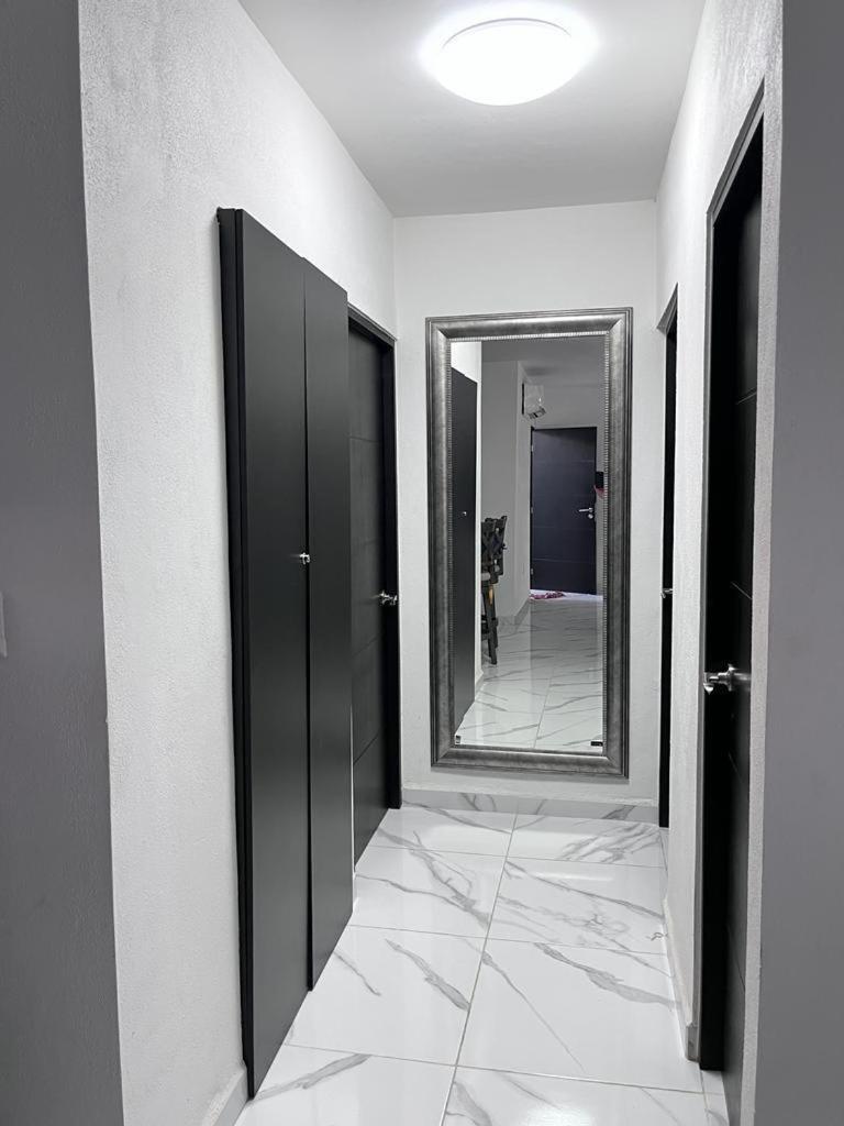 Hermoso Departamento Entero Planta Baja - Hizvo