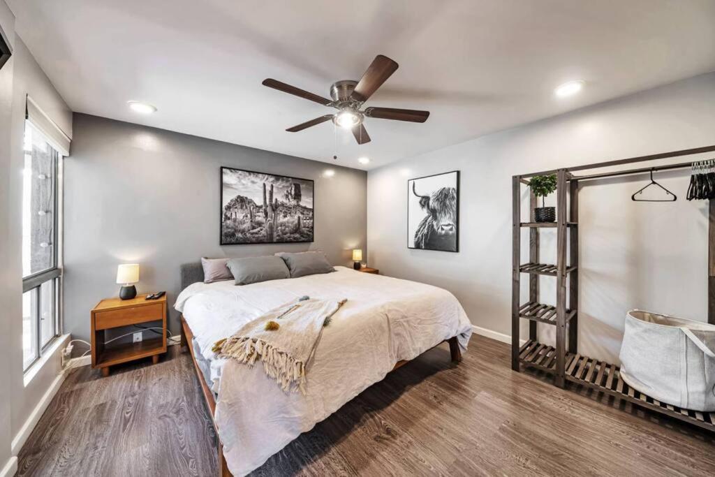 Walk to Old Town Scottsdale - Housity