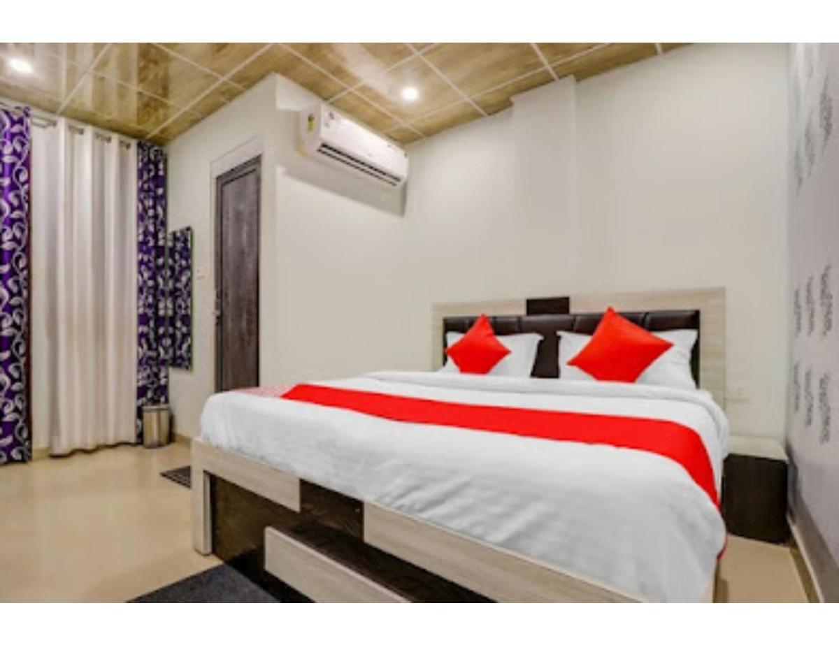 Suitetrails - Vishesh Resort, Lucknow