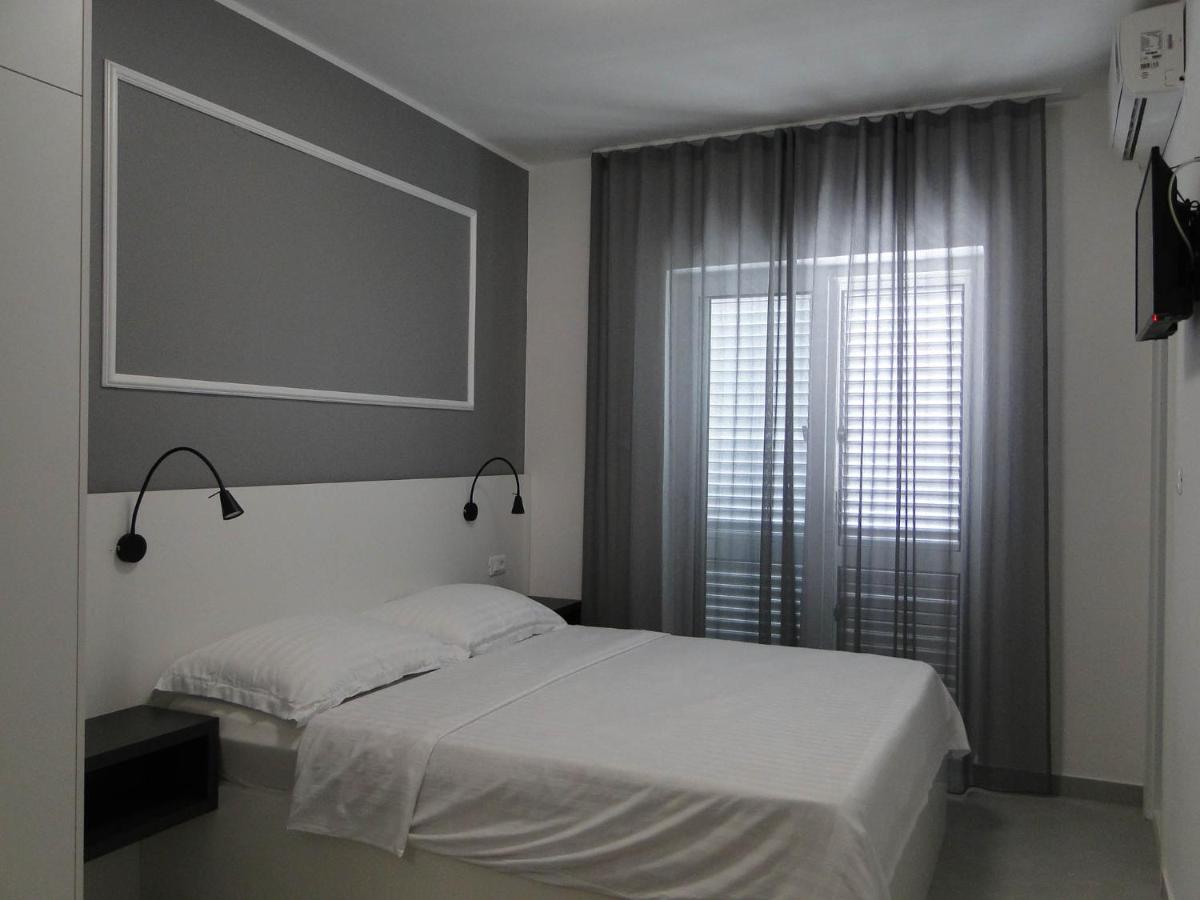 Rooms Tepli Bok - Housity