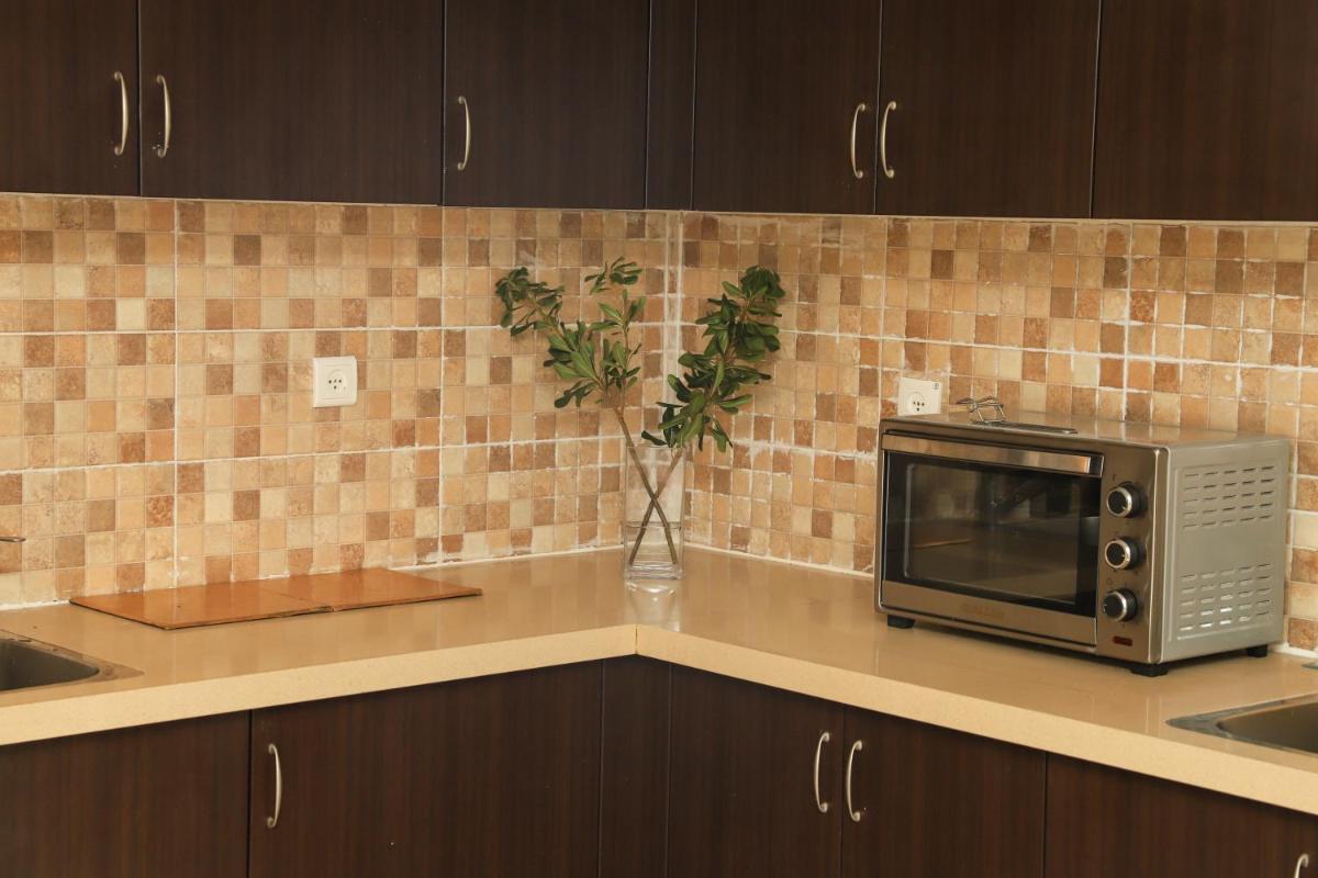 NEW Spacious, & Cozy 3 Room Apartment in Beit Shemesh - Housity