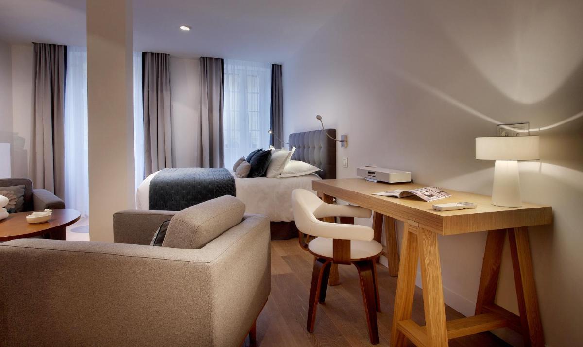 Coin salon dans l'établissement Petit Hôtel Confidentiel