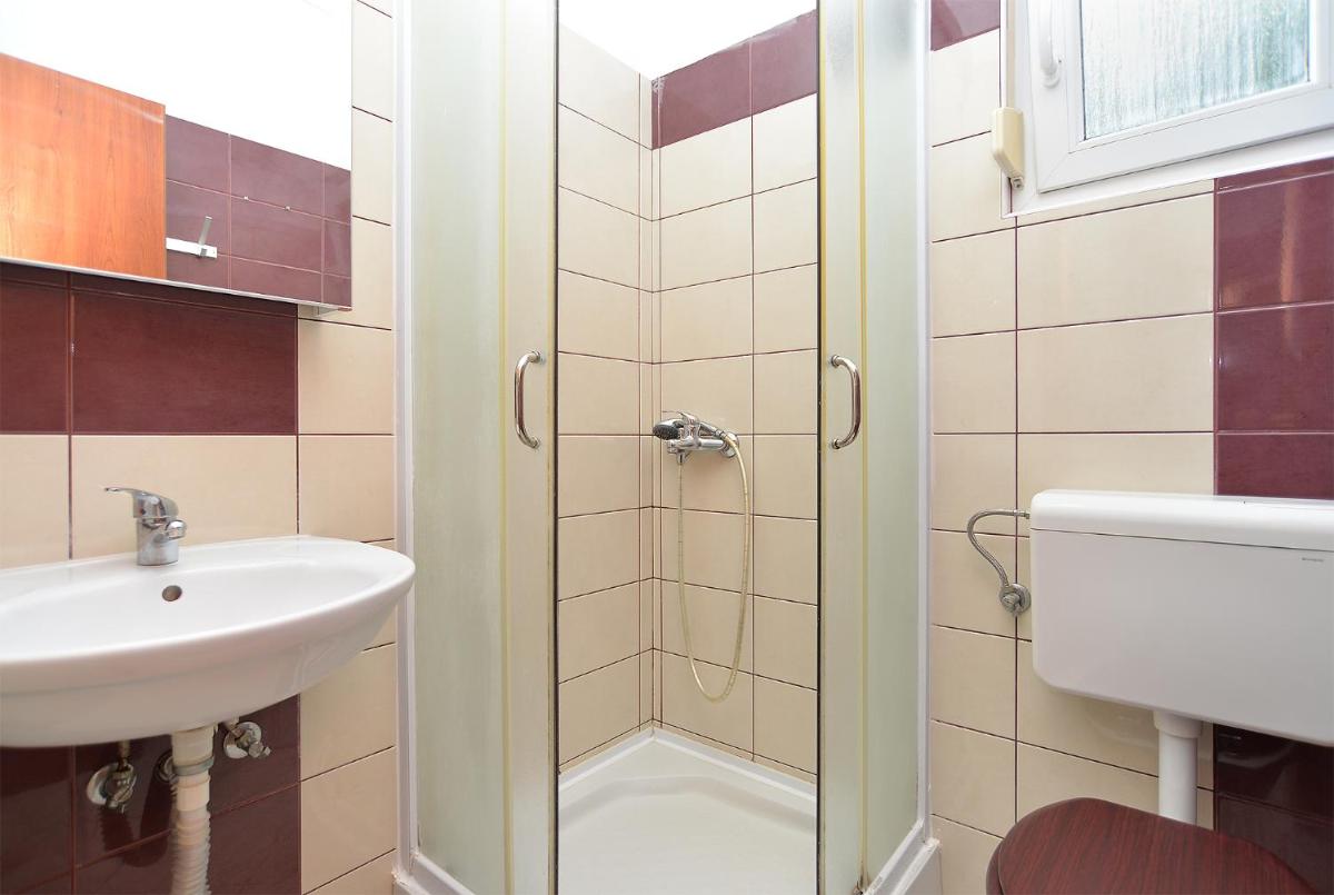 Apartmensts Arsen 928 - Housity