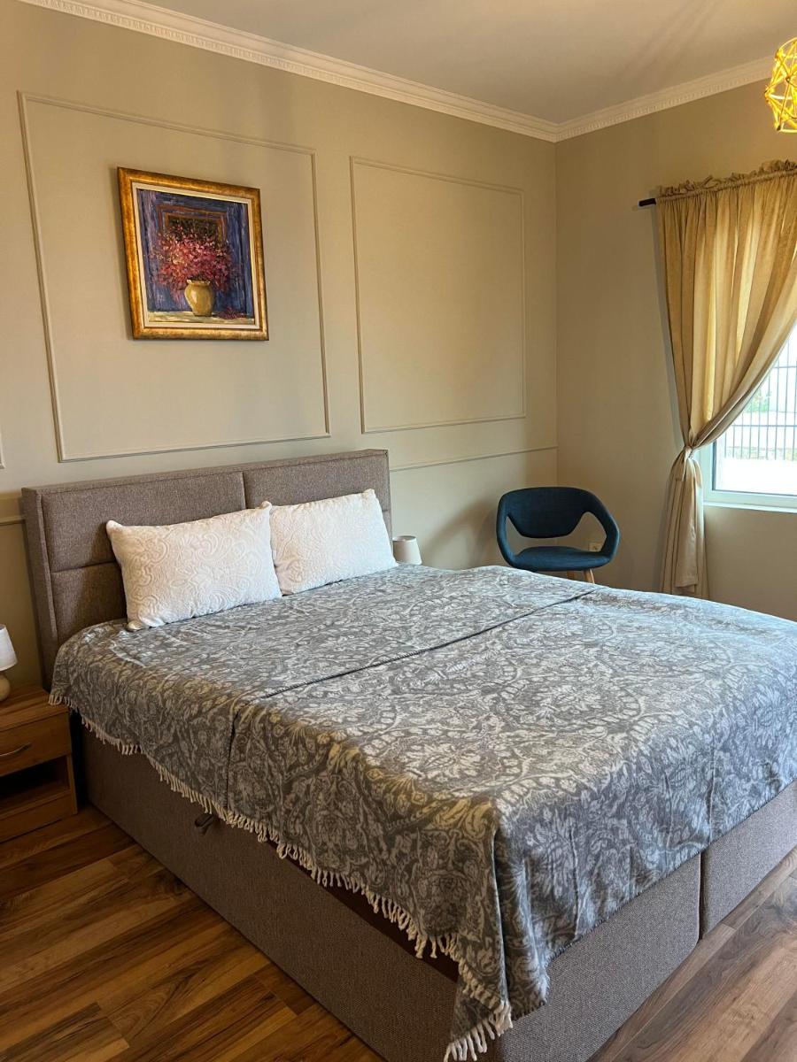 Elegant and cozy room ARAKS - Housity