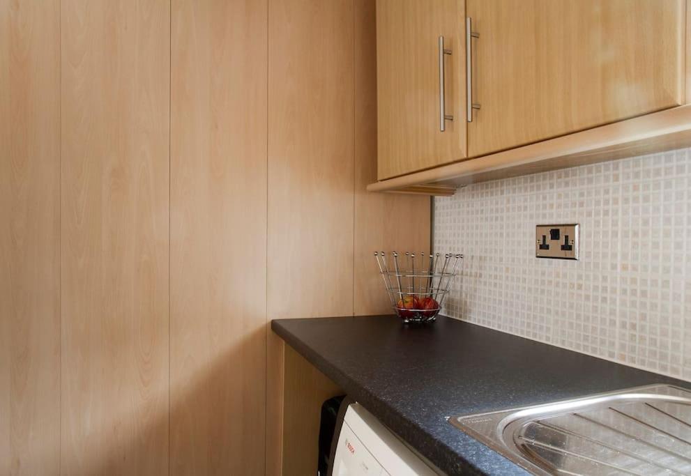 Peaceful Apartment in London - Housity