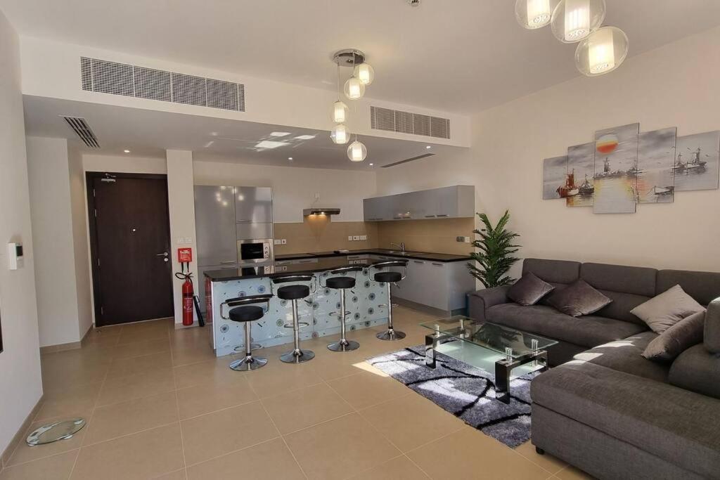 One Bedroom Apartment Muscat Bay - Hizvo