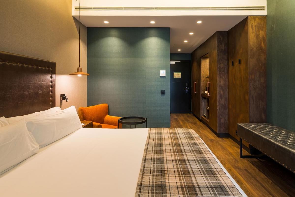 Cama o camas de una habitación en Catalonia Donosti