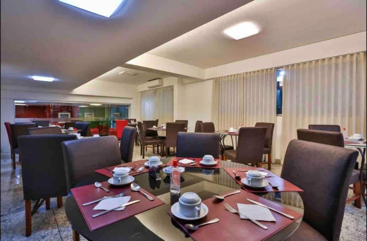 BH PARA 2 - ORLA DA PAMPULHA - Apartamento particular - Housity