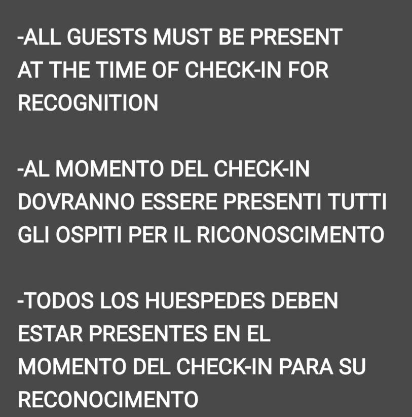 Farolfi Apartments Villa Galliera - Housity
