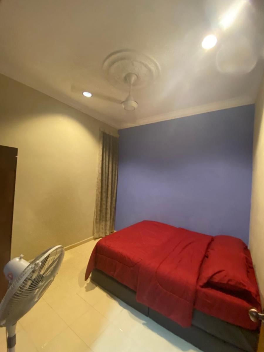 Qaseh Aida Guesthouse - Housity