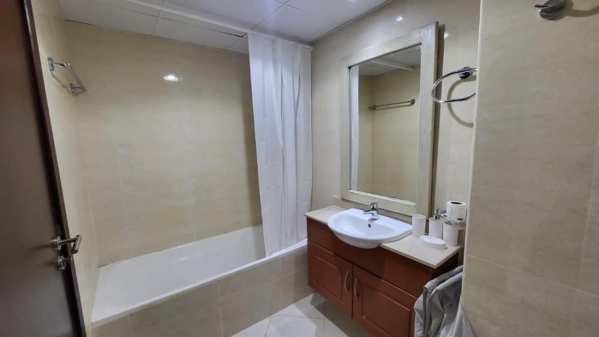 Amazing Sea View Flat On The Beach - Hizvo