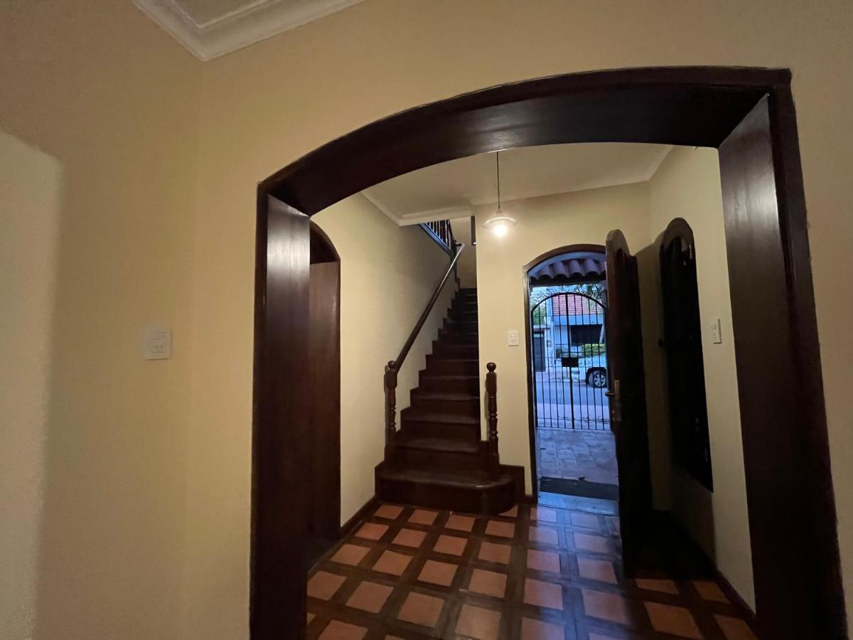 Arrea Mutillak - Housity