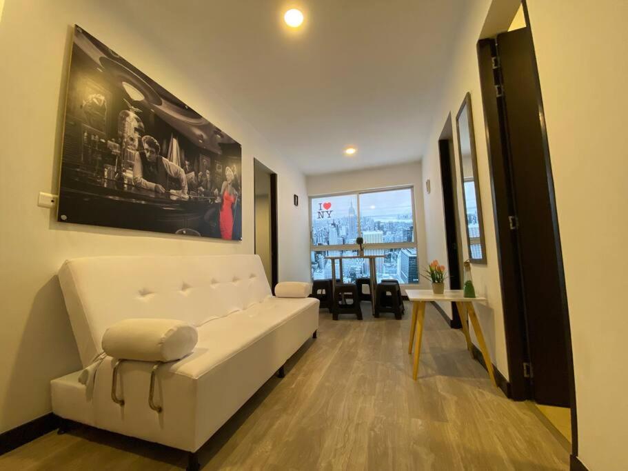 Torres de San Vicente 2 hab - Housity