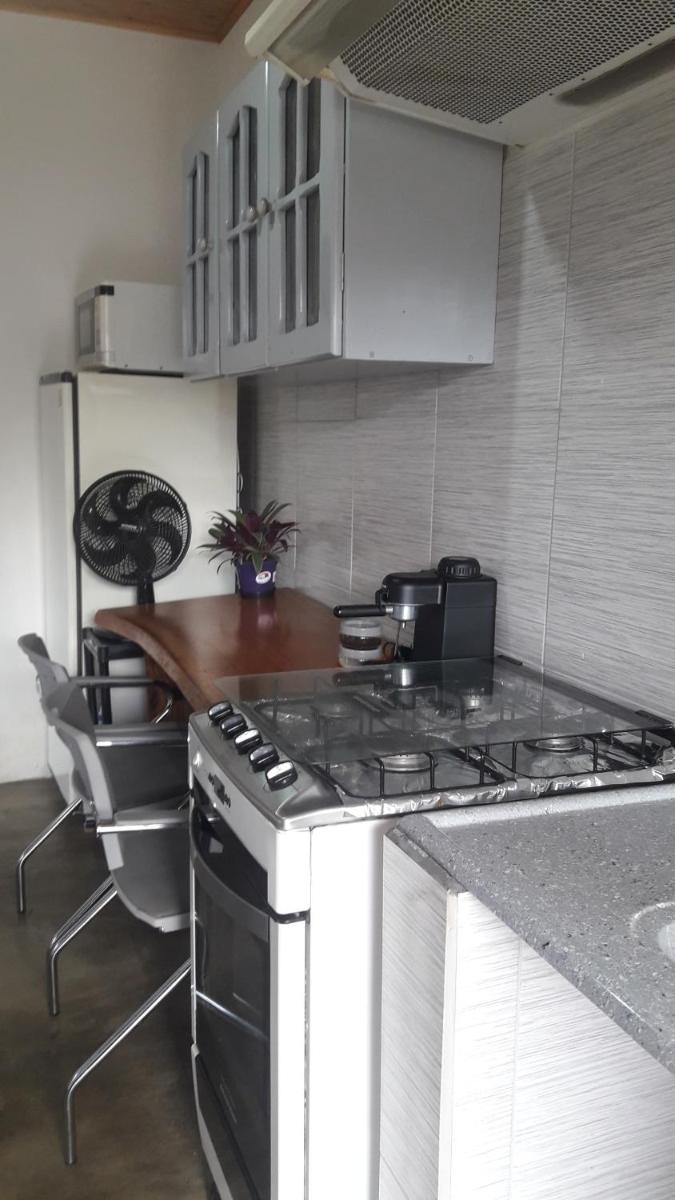 Chalé das Alamandas - Housity