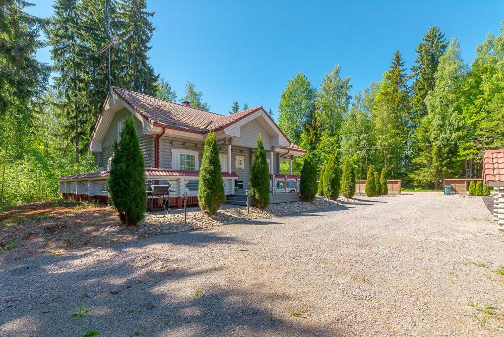 Villa Taavinlinna - Housity