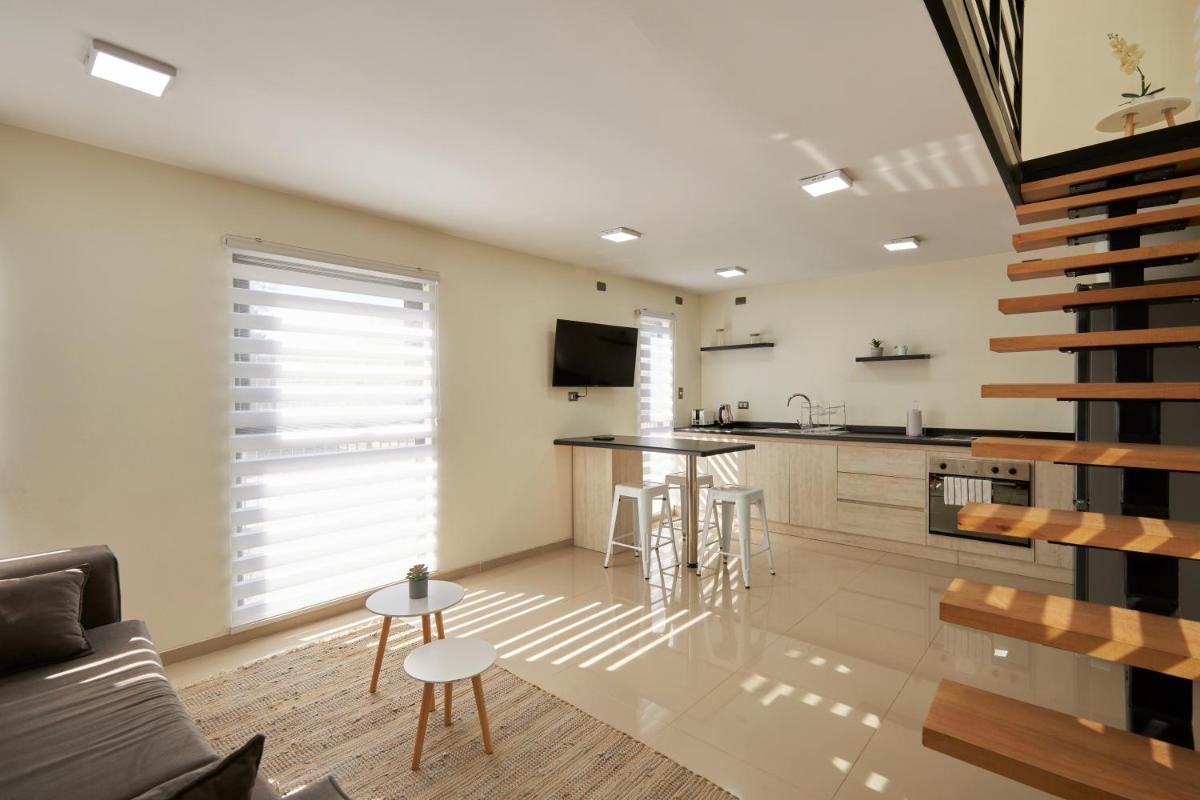 Suitetrails - Austral Apartment Teja