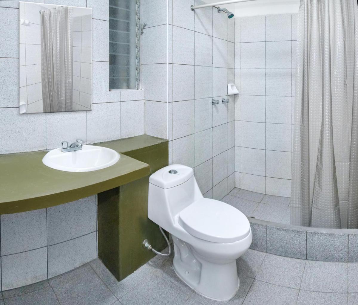 Hotel Royal - Housity