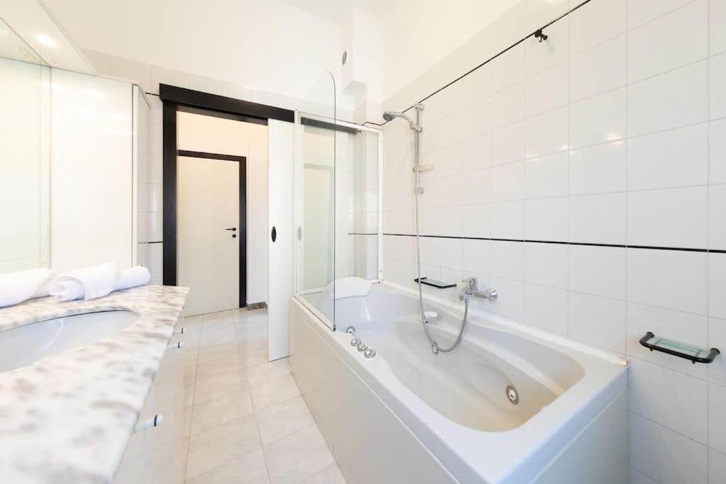 Bologna's Way Bellaria - Housity