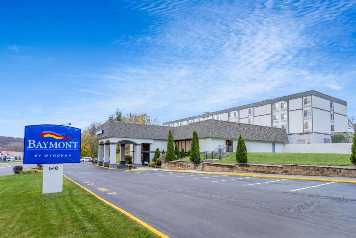 Baymont by Wyndham White Plains - Elmsford - Housity