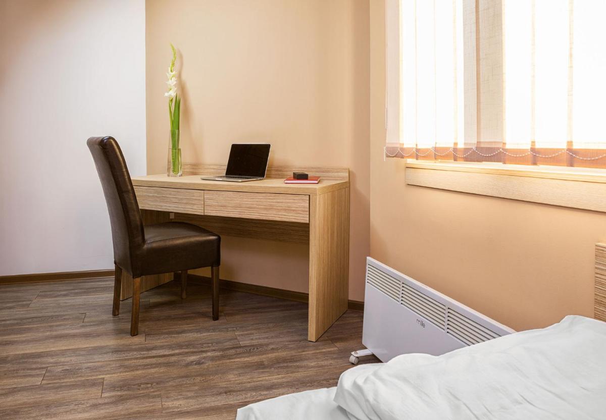 Bed & Breakfast Park Gate - Housity