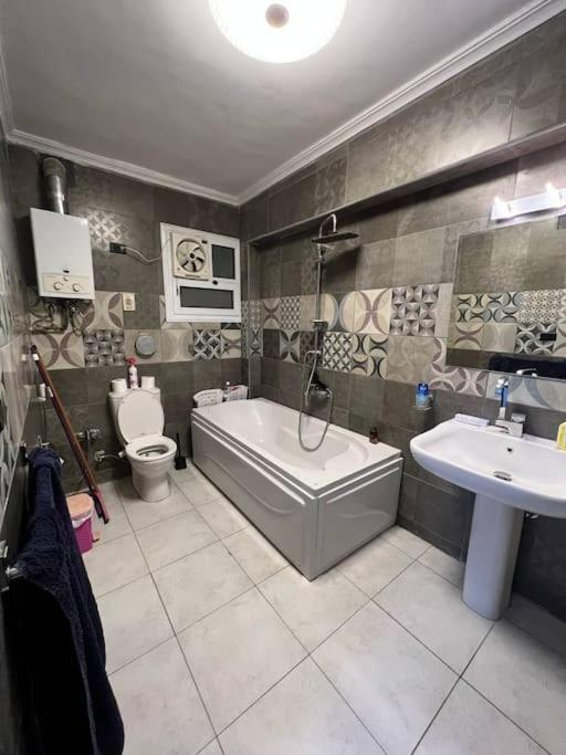 Suitetrails - The Cutest - Stylish & Modern Apartment in Cairo