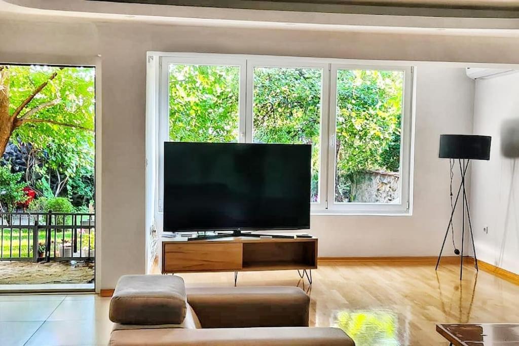 Luxury villa in Skopje - Housity