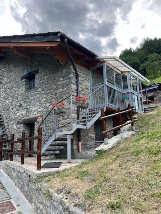 Grandze du Pleiney - Housity