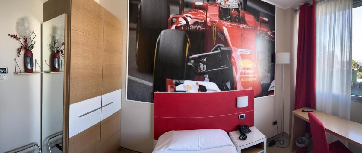 Hotel Sporting Brugherio - Housity
