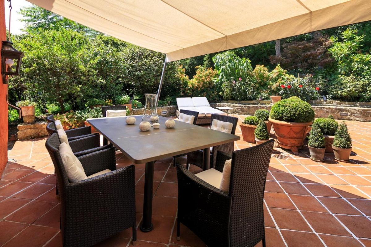 Villa-Napoleone-near-Florence-with-pool - Housity