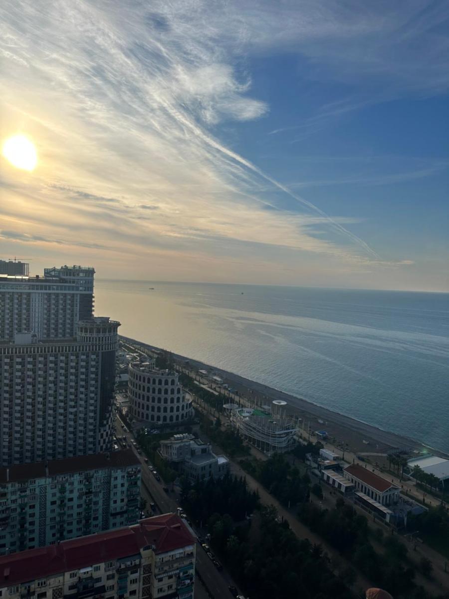 Suitetrails - ORBI CITY in BATUMI
