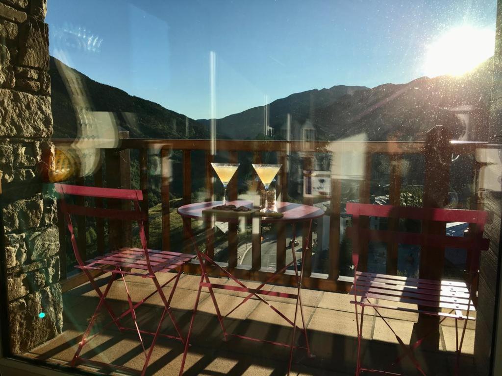 Soldeu appartement lumineux en face des piste ski HUT08245 - Housity