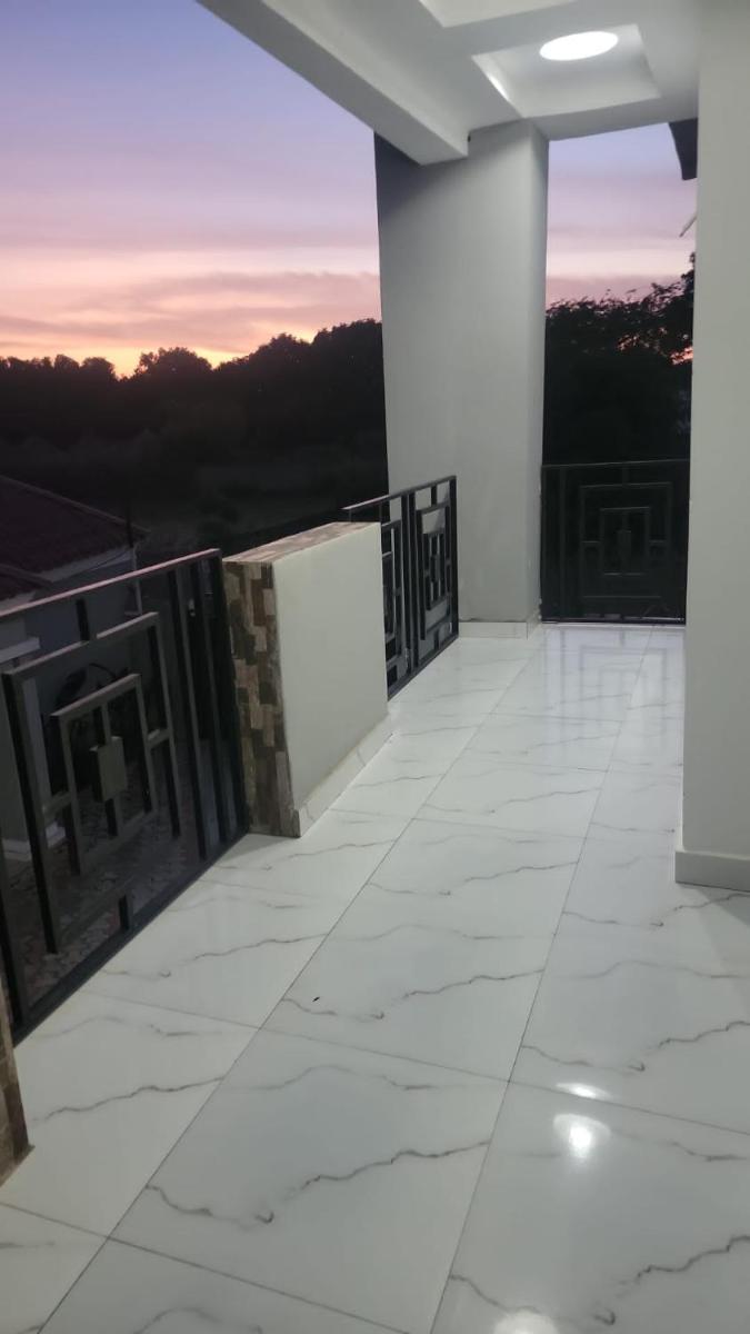 Singhateh property - Housity