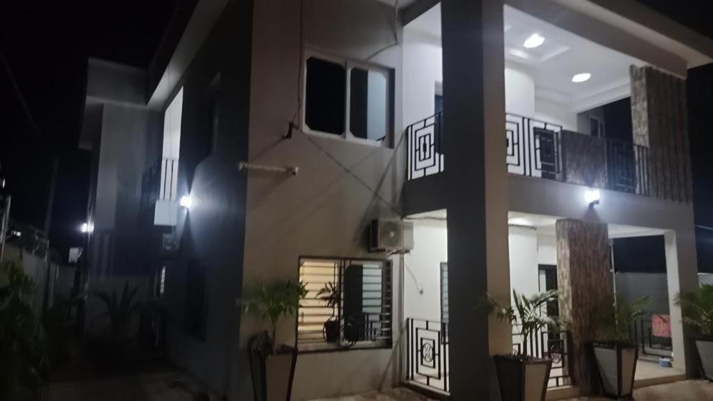 Singhateh property - Housity