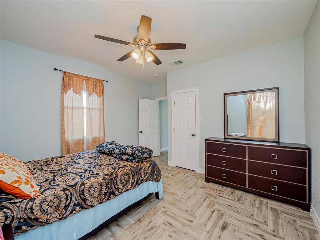 Knight Hawk Suites - Housity