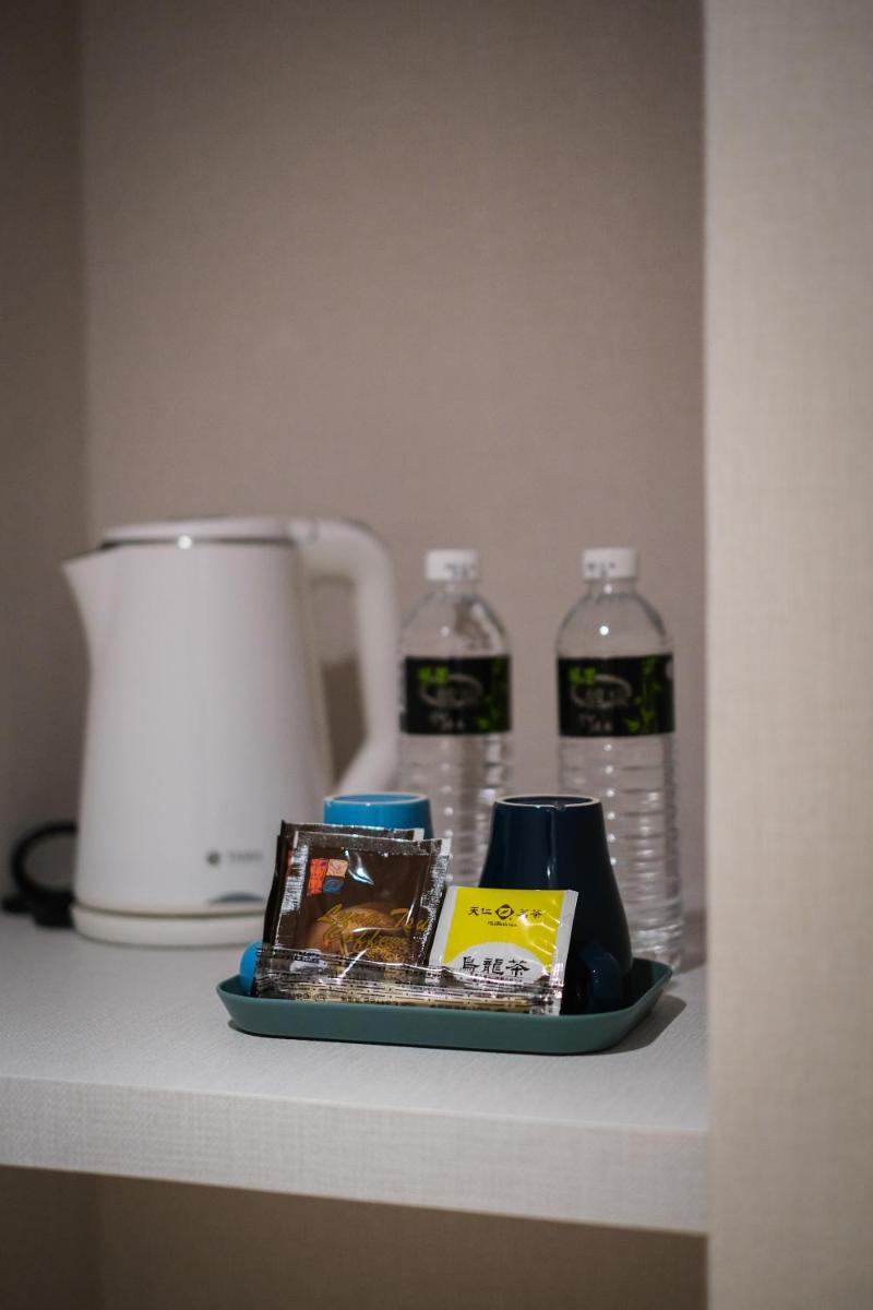 Giant Rich Hotel - Housity