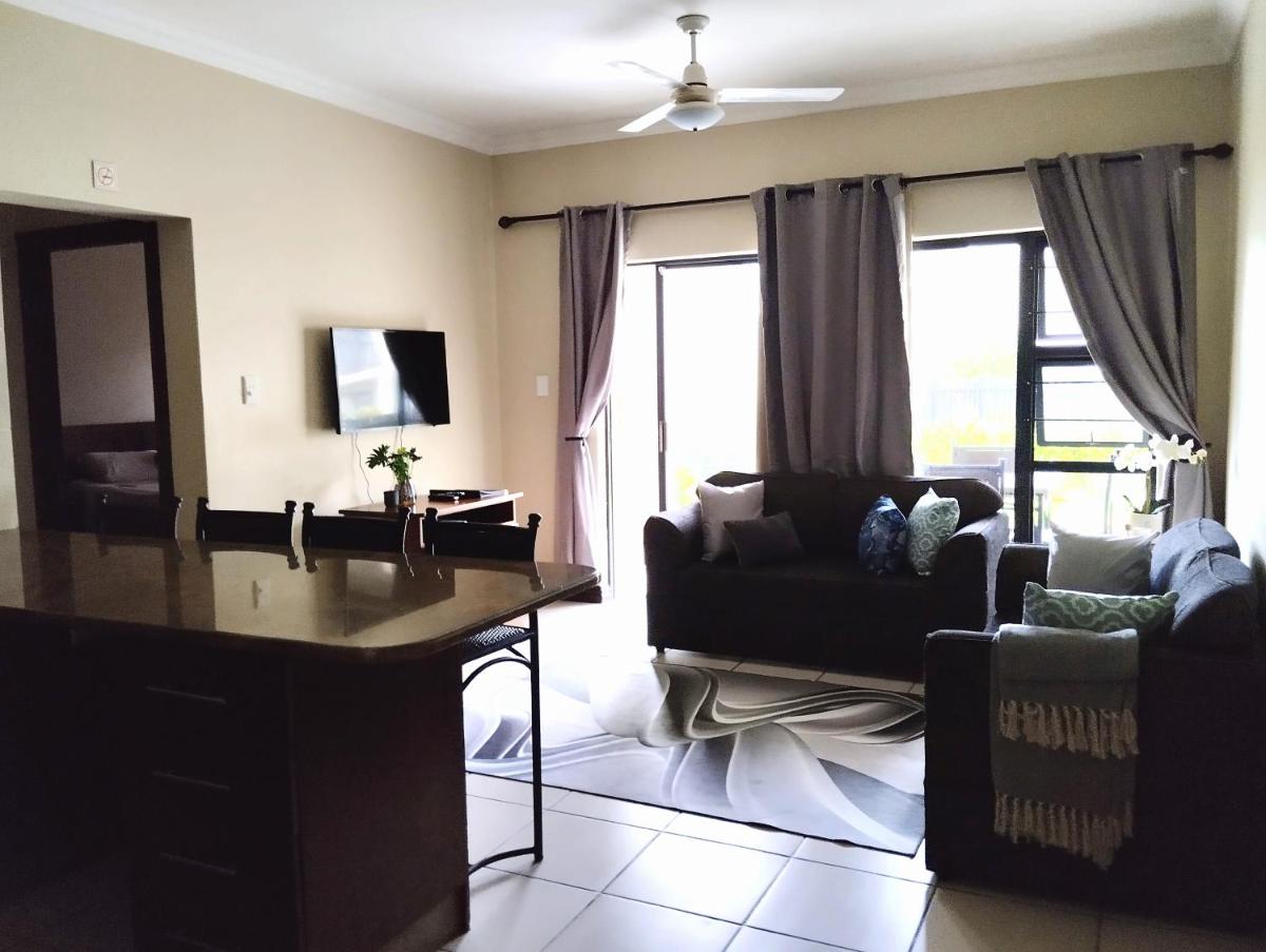 Topanga Holiday Apartment - Housity