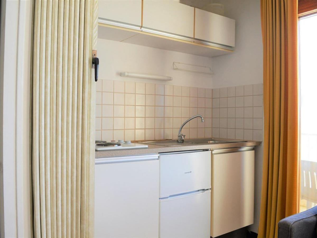 Studio sur plage Cavalière avec terrasse, 1er étage, 2 couchages - FR-1-251-80 - Housity