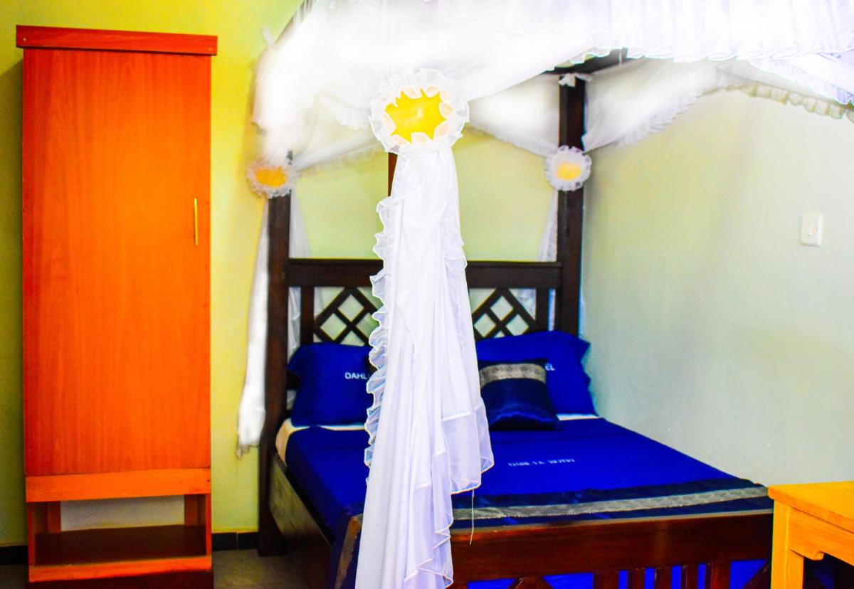 Dahlia Hotel and Accommodation - Housity