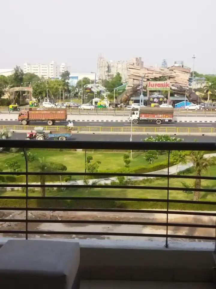 Suitetrails - 2 BHK Murthal, GT Road, Sonipat