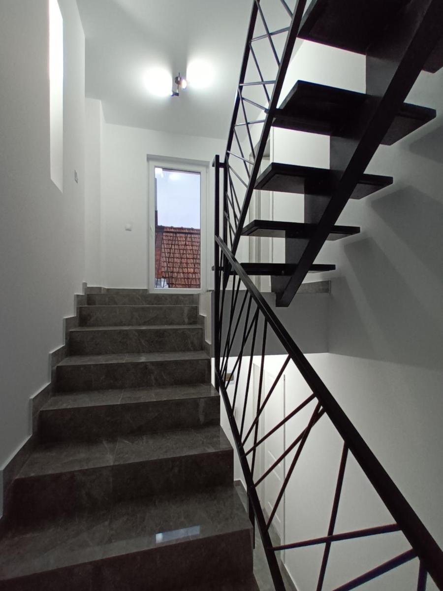 Old Town Studio Apartments - Housity