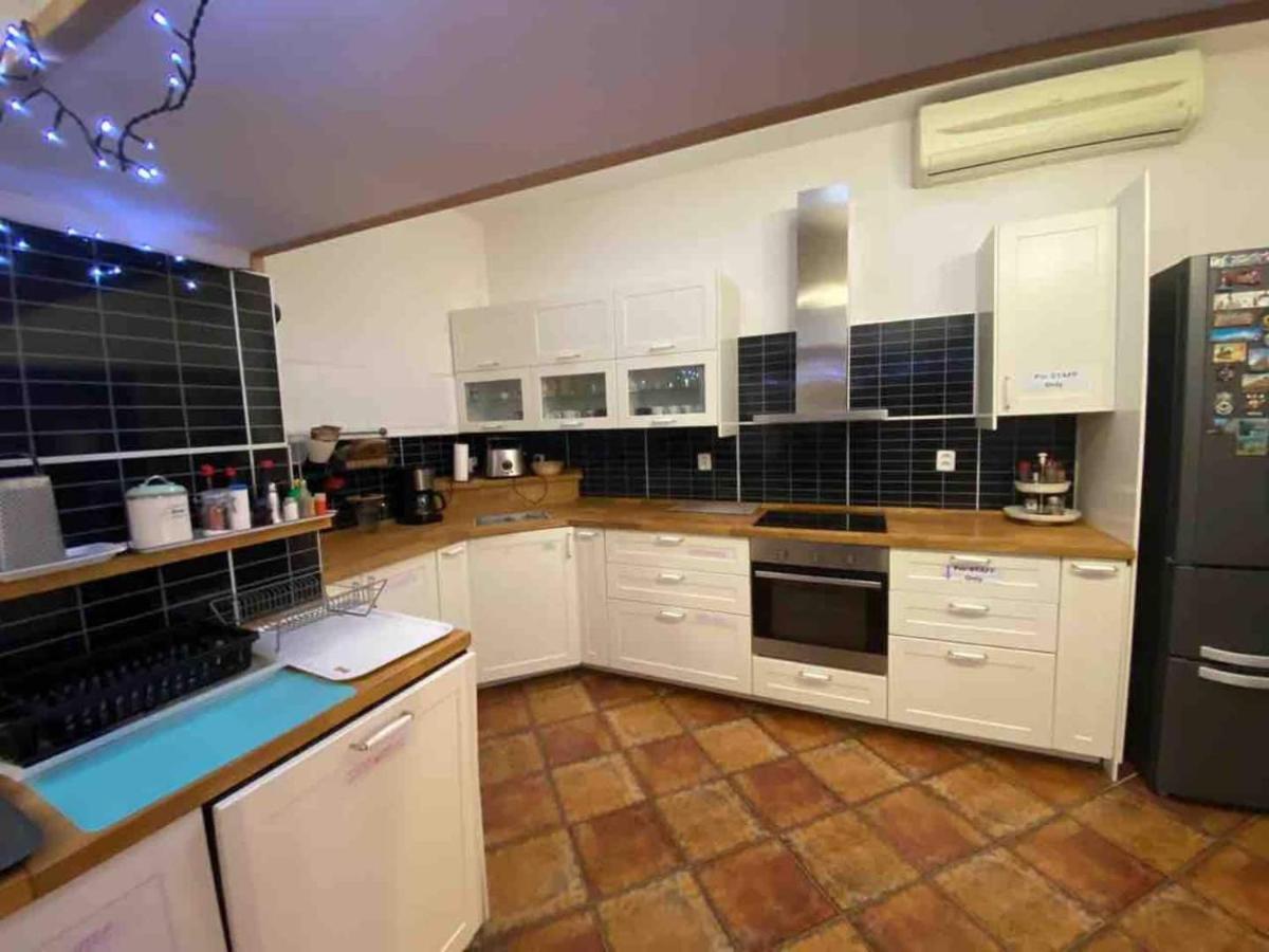 Apartment1 on the villa - Housity