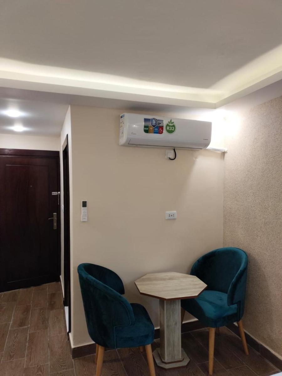 Old Street Apartment - Housity